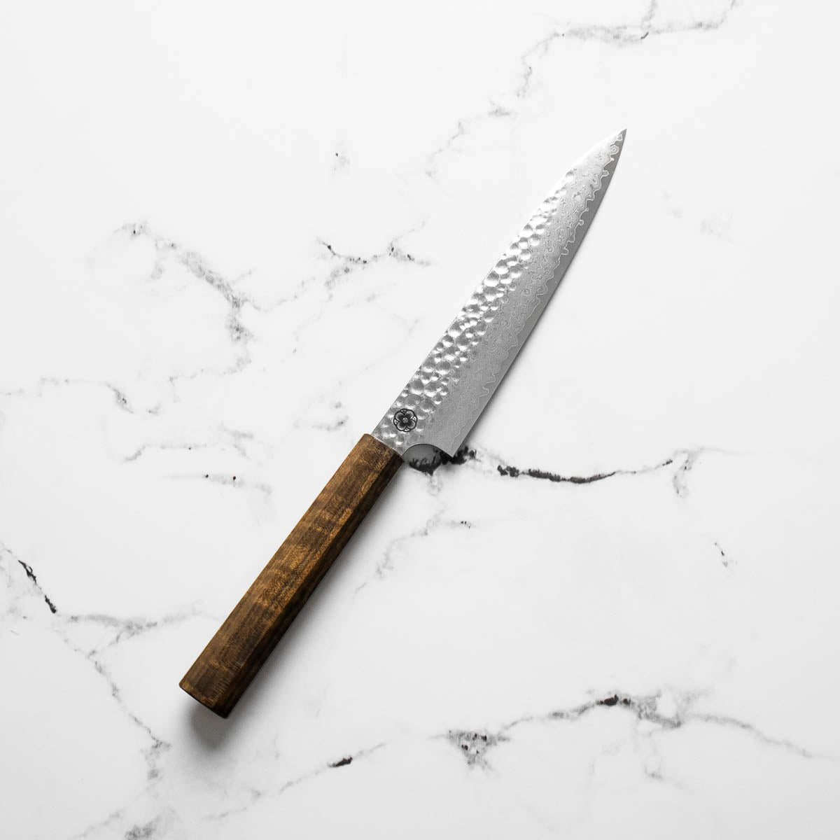 Hajimaru VG10 Tsuchime Damascus Petty 150mm - angled view