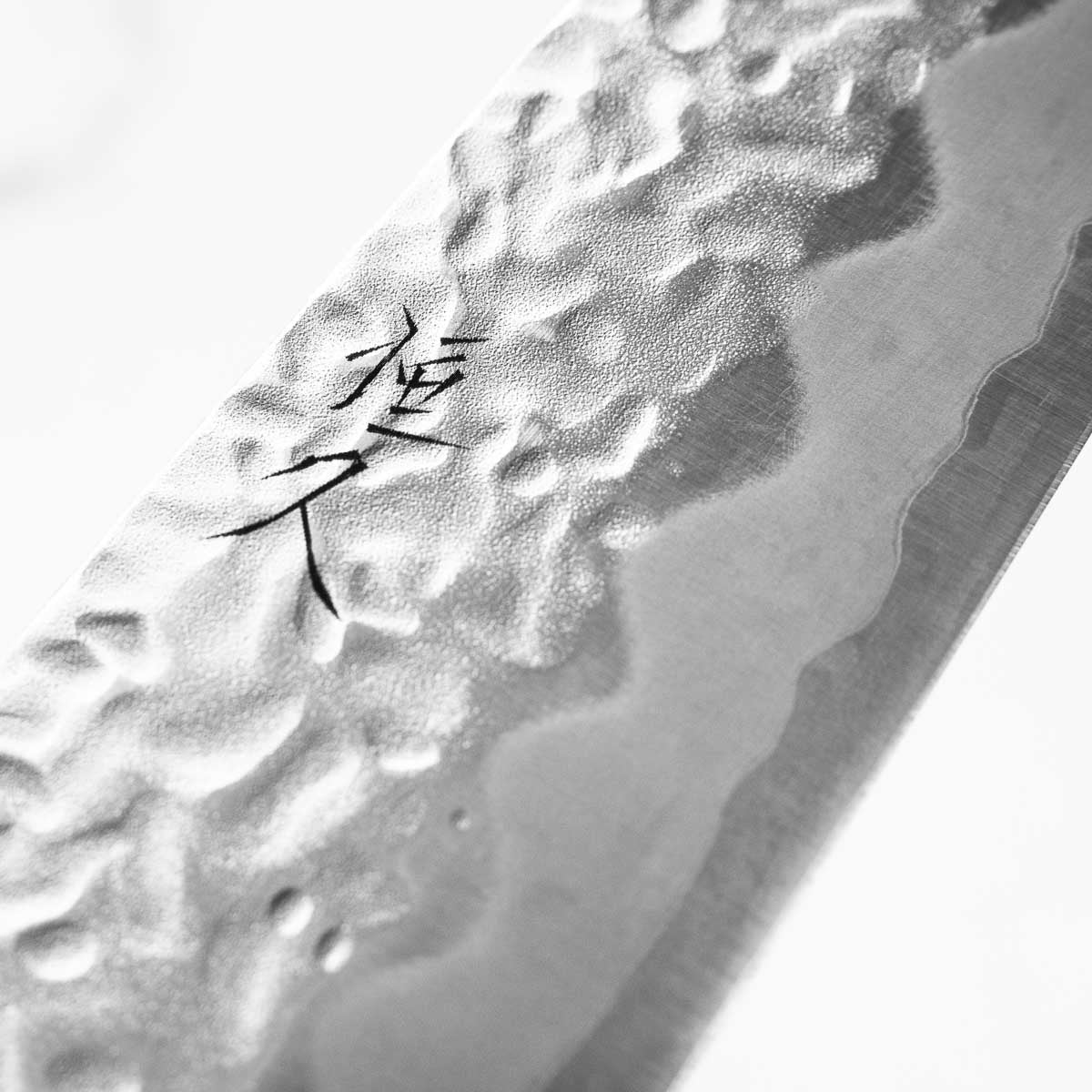Tsunehisa Shiro Kumo White 1 SS Clad Tsuchime Bunka 165mm - Black Oak