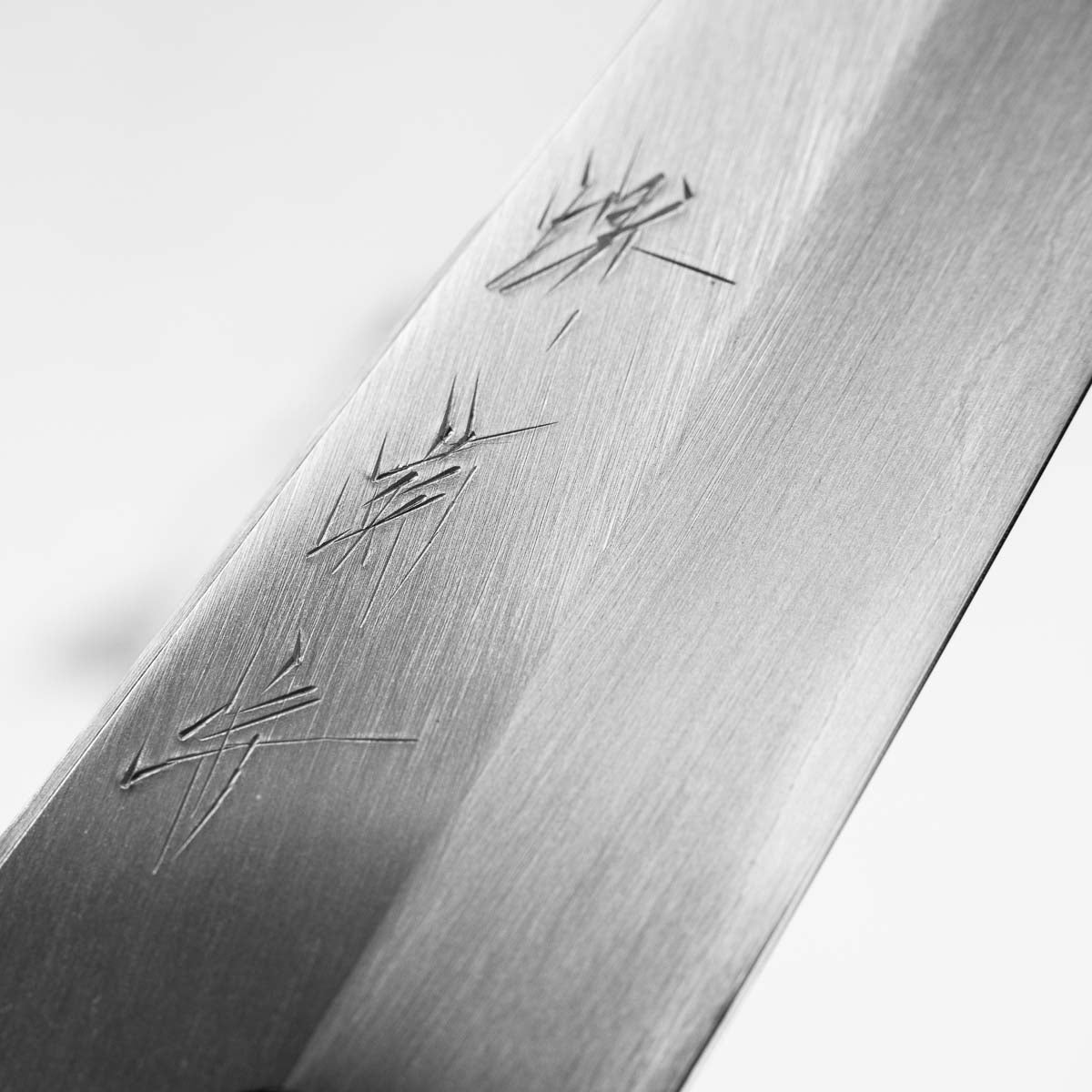 Nakagawa x Sakai Kikumori White 1 SS Clad Petty 150mm - Siamese Rosewood