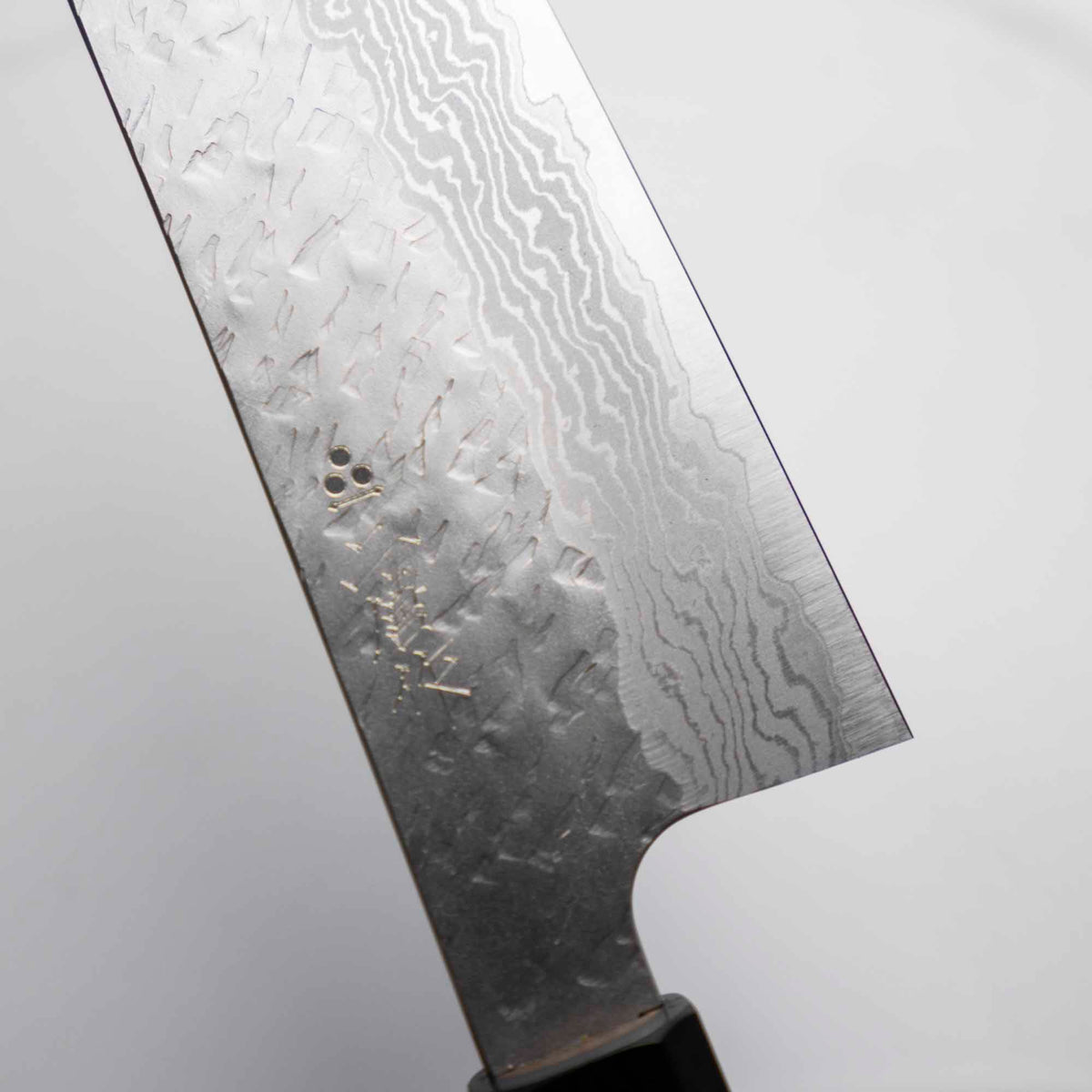 Nigara Hamono VG10 Tsuchime Damascus Santoku 180mm