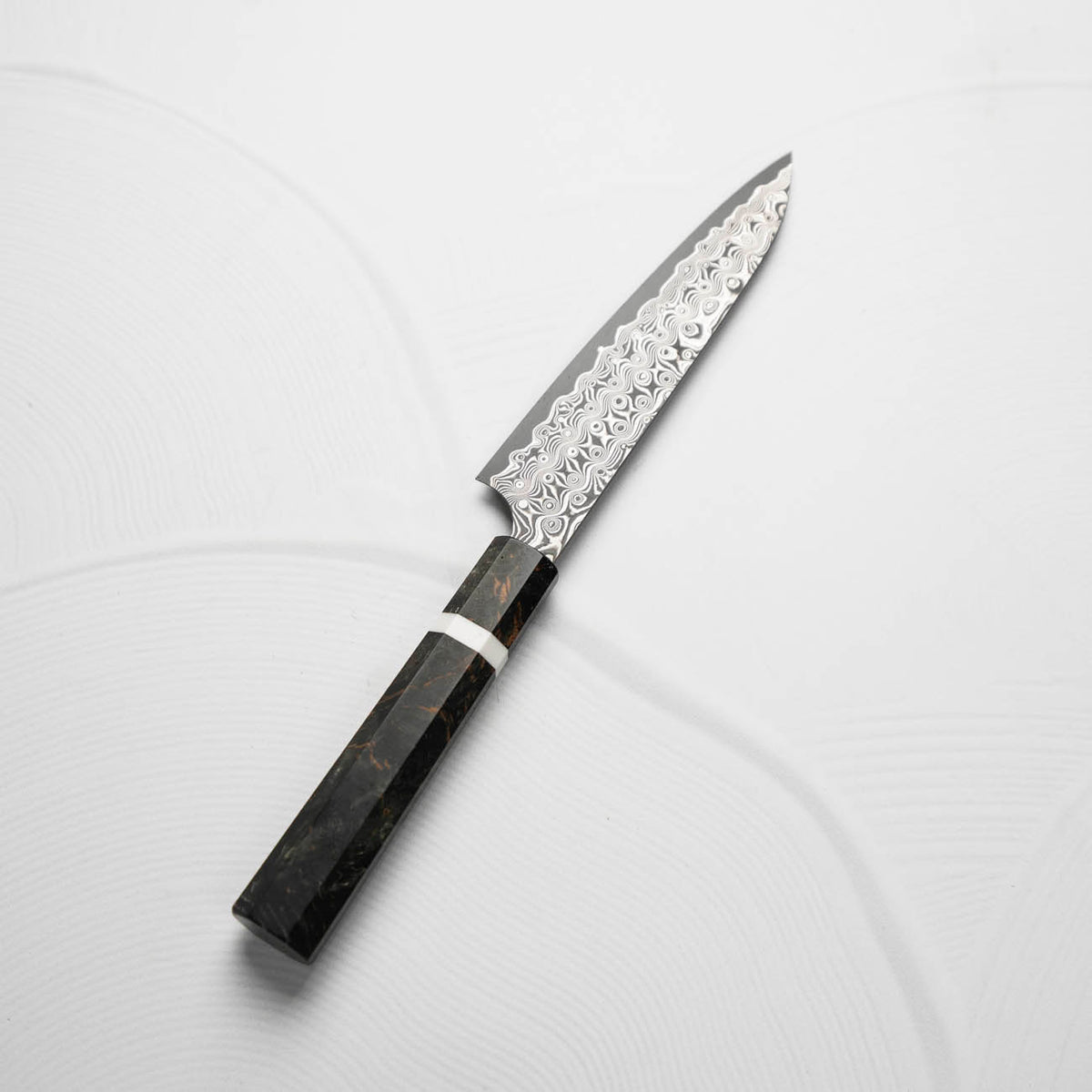 Nigara Hamono SG2 "Raindrop" Damascus Petty 150mm - Maple