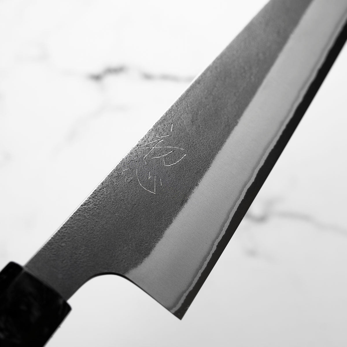 Yoshikane (Hatsukokoro) White 2 Kurouchi Nashiji Sujihiki 240mm - Dark Carbon Fibre - view 5
