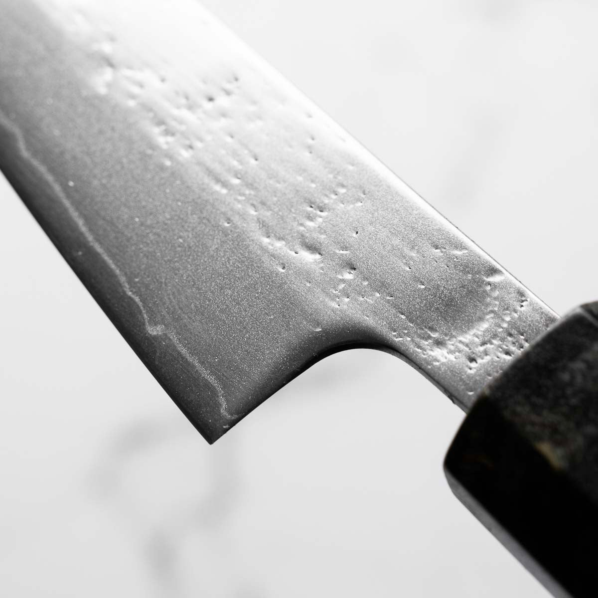 Hajimaru Migaki Nashiji Petty 90mm - handle detail