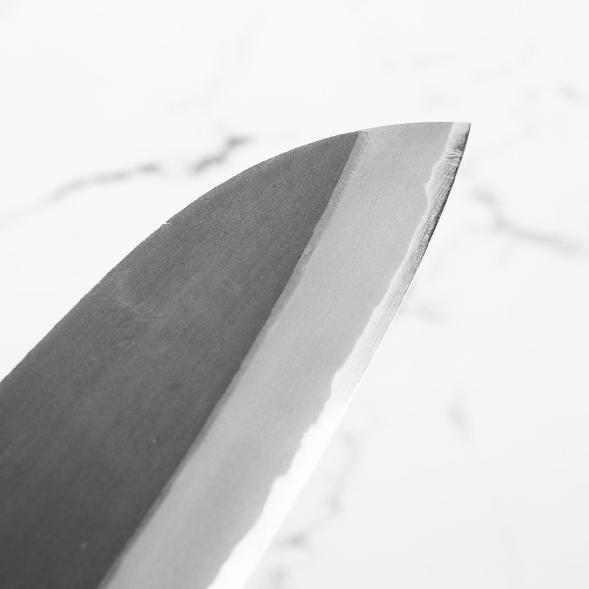 Mutsumi Hinoura Ajikataya White 2 Santoku 165mm - Rosewood & Black Horn