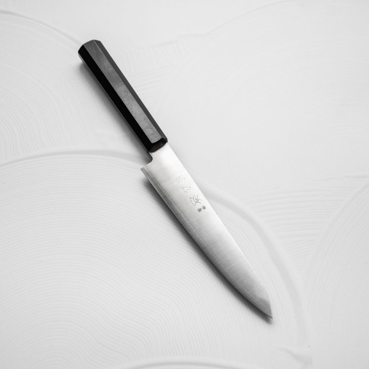 Hatsukokoro Hayabusa Ginsan Petty 150mm - Ebony