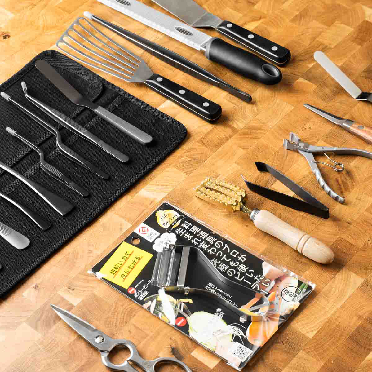 The Chef's Arsenal - Black