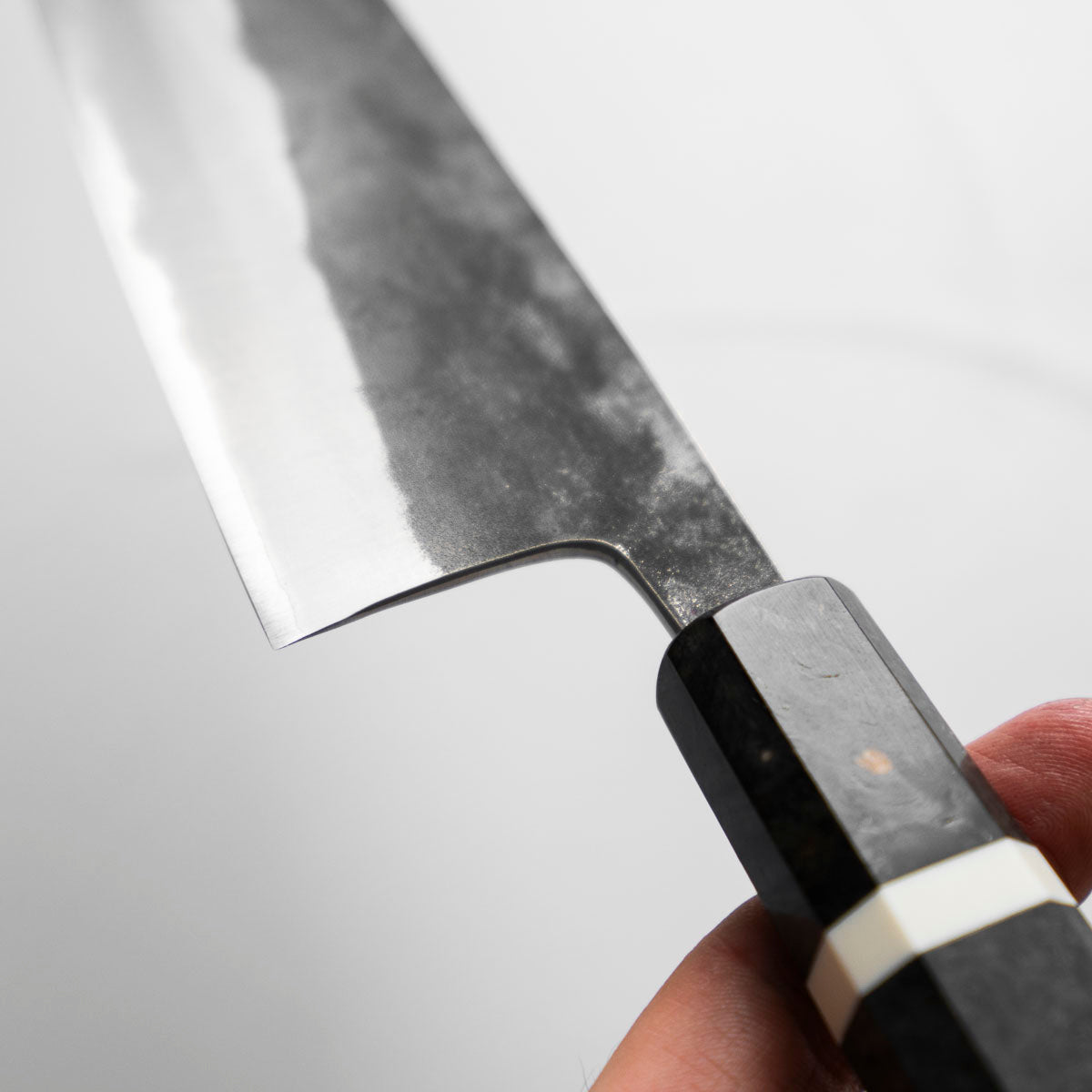 Hatsukokoro Kurokaze White 2 Stainless Clad Gyuto 210mm - Maple