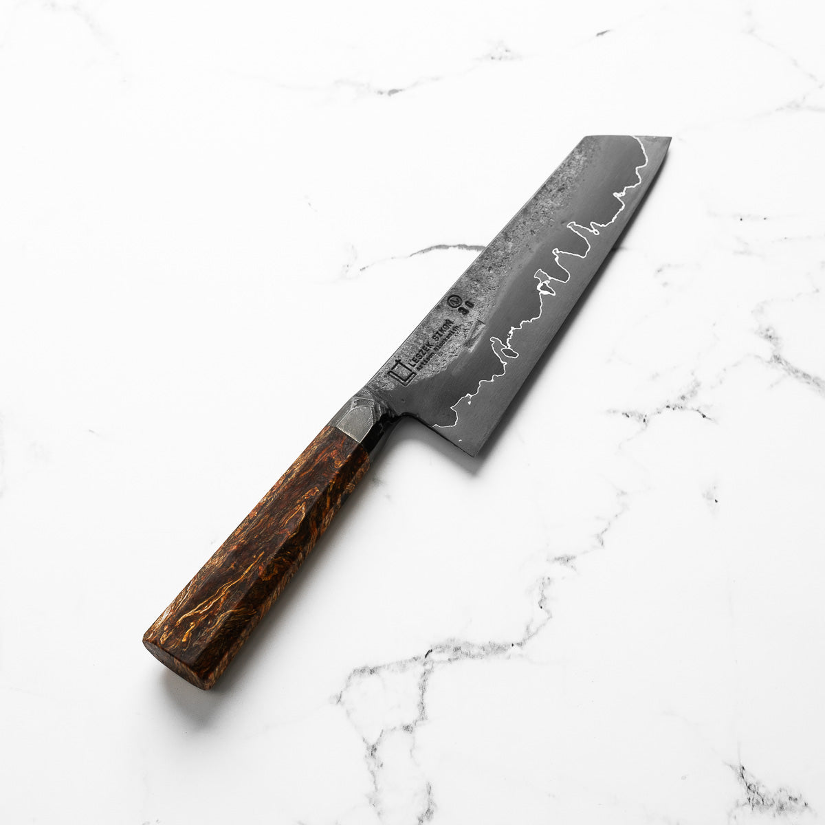 Leszek SikońApex Ultra Bunka 180mm - Crimson Hemp