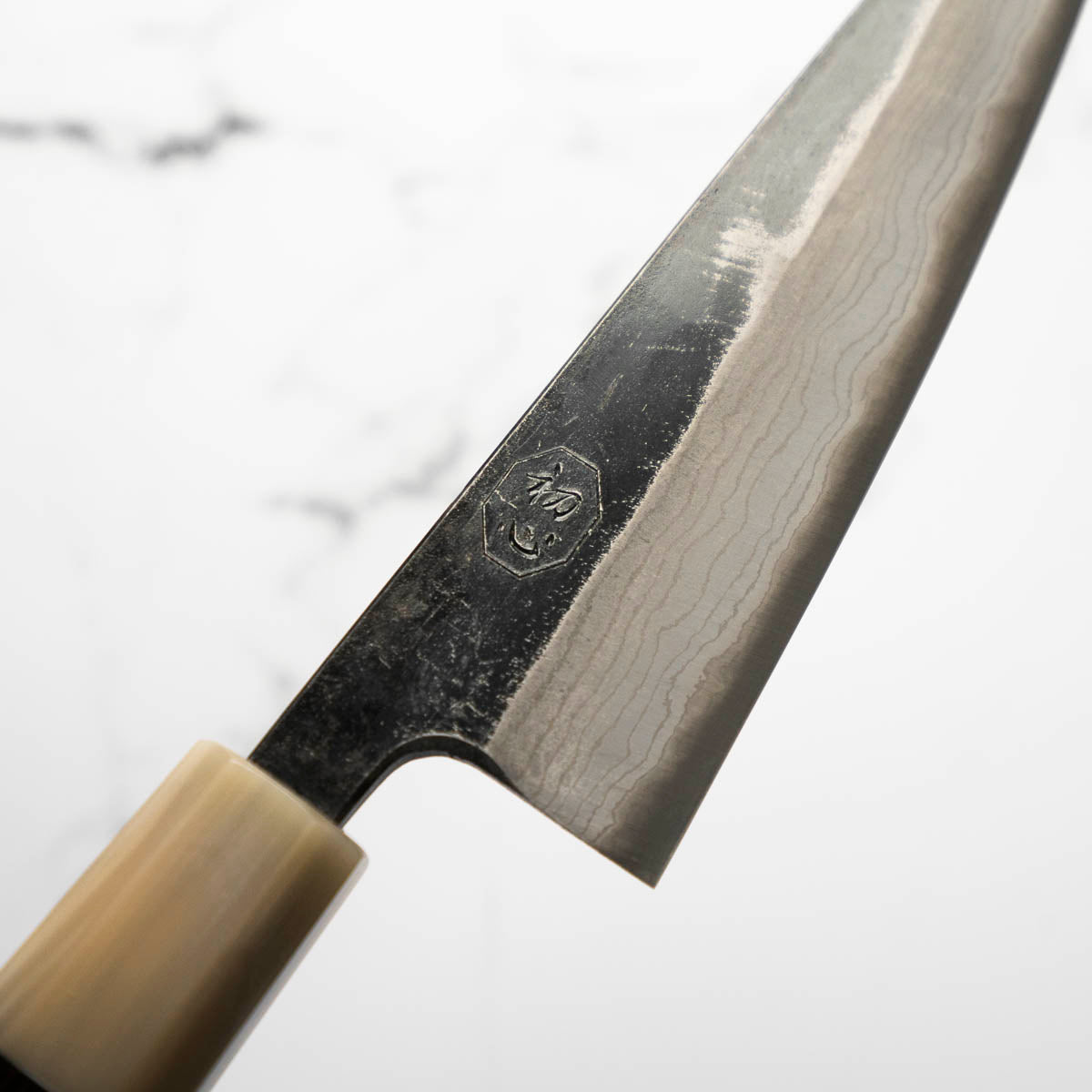 Hatsukokoro Kumokage Blue 2 Kurouchi Damascus Honesuki 150mm - Ebony & Blonde