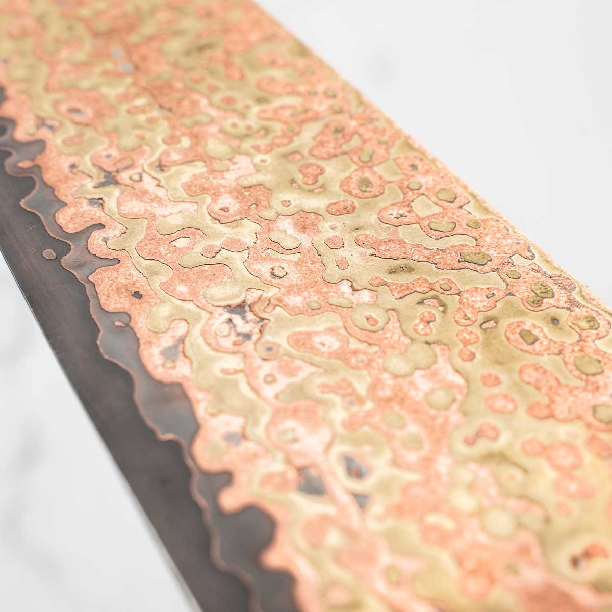 Hatsukokoro Hinotori V-Toku 2 Rainbow Damascus Santoku 180mm - Dark Carbon Fibre