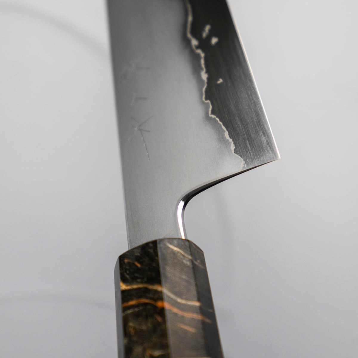 Tetsujin Hamono Ginsan Kasumi Kiritsuke 240mm - Maple – Chefs Edge