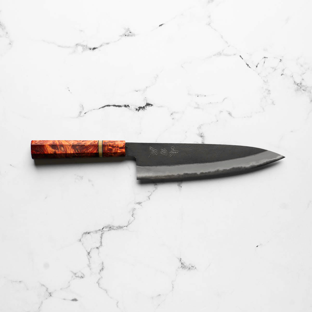 Mutsumi Hinoura Ajikataya White 2 Gyuto 210mm - Resin (Red) - handle detail