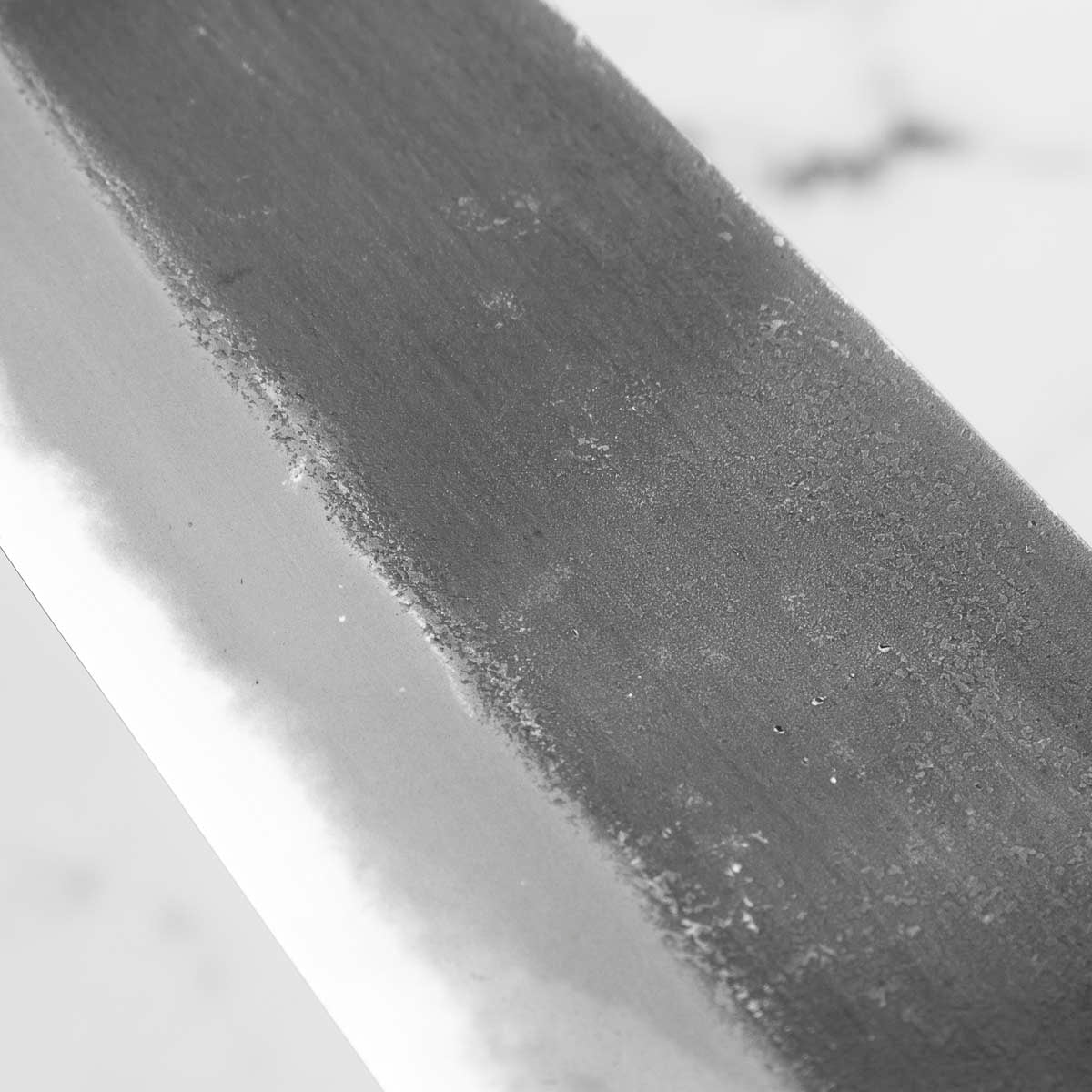 Mutsumi Hinoura Ajikataya White 2 Gyuto 210mm - Resin (Red) - view 7