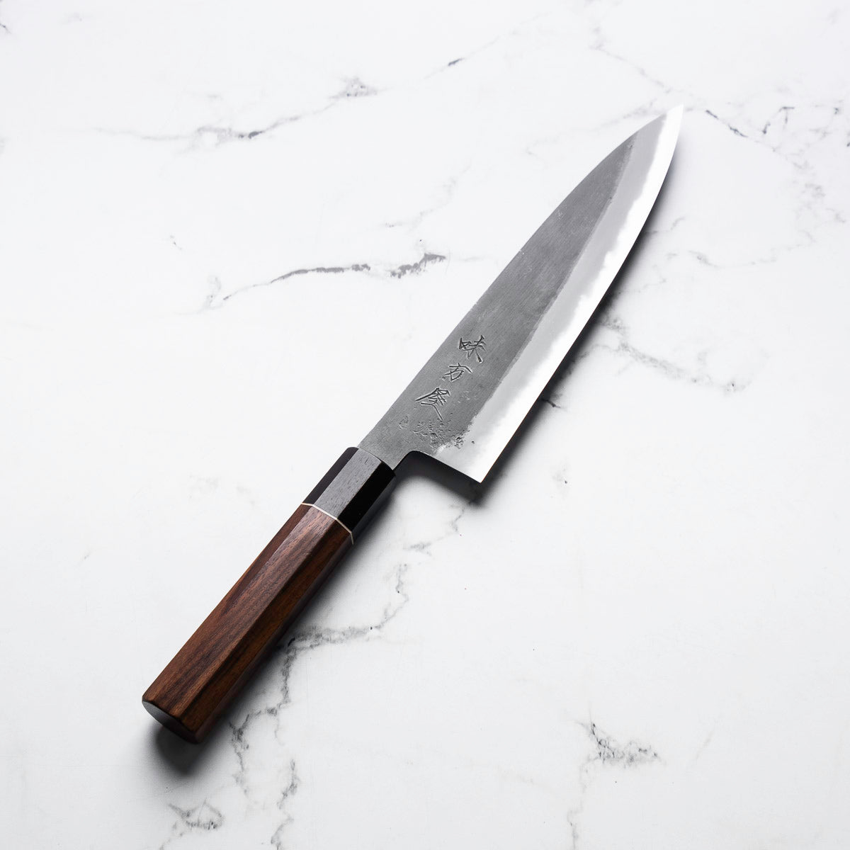 Mutsumi Hinoura Ajikataya White 2 Gyuto 210mm - Rosewood / Ebony Ferrule (White Ring)