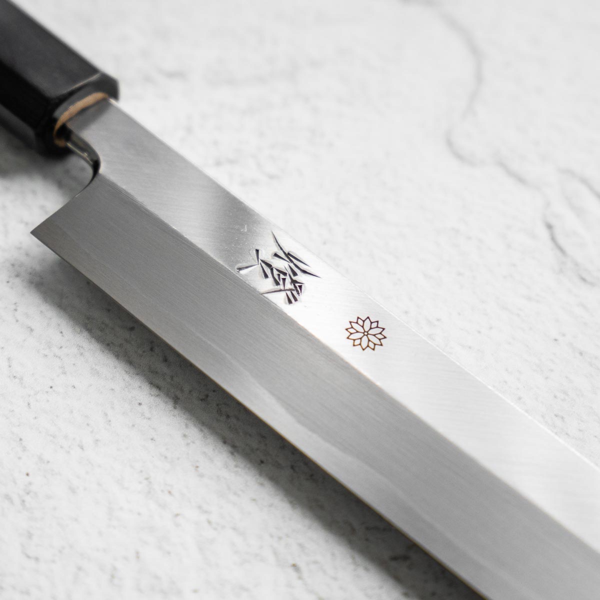 Sakai Kikumori Tomoshibi Yanagiba 240mm